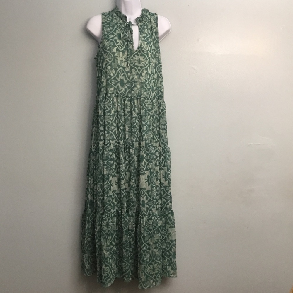Calvin Klein Green Floral dress - Picture 2 of 15
